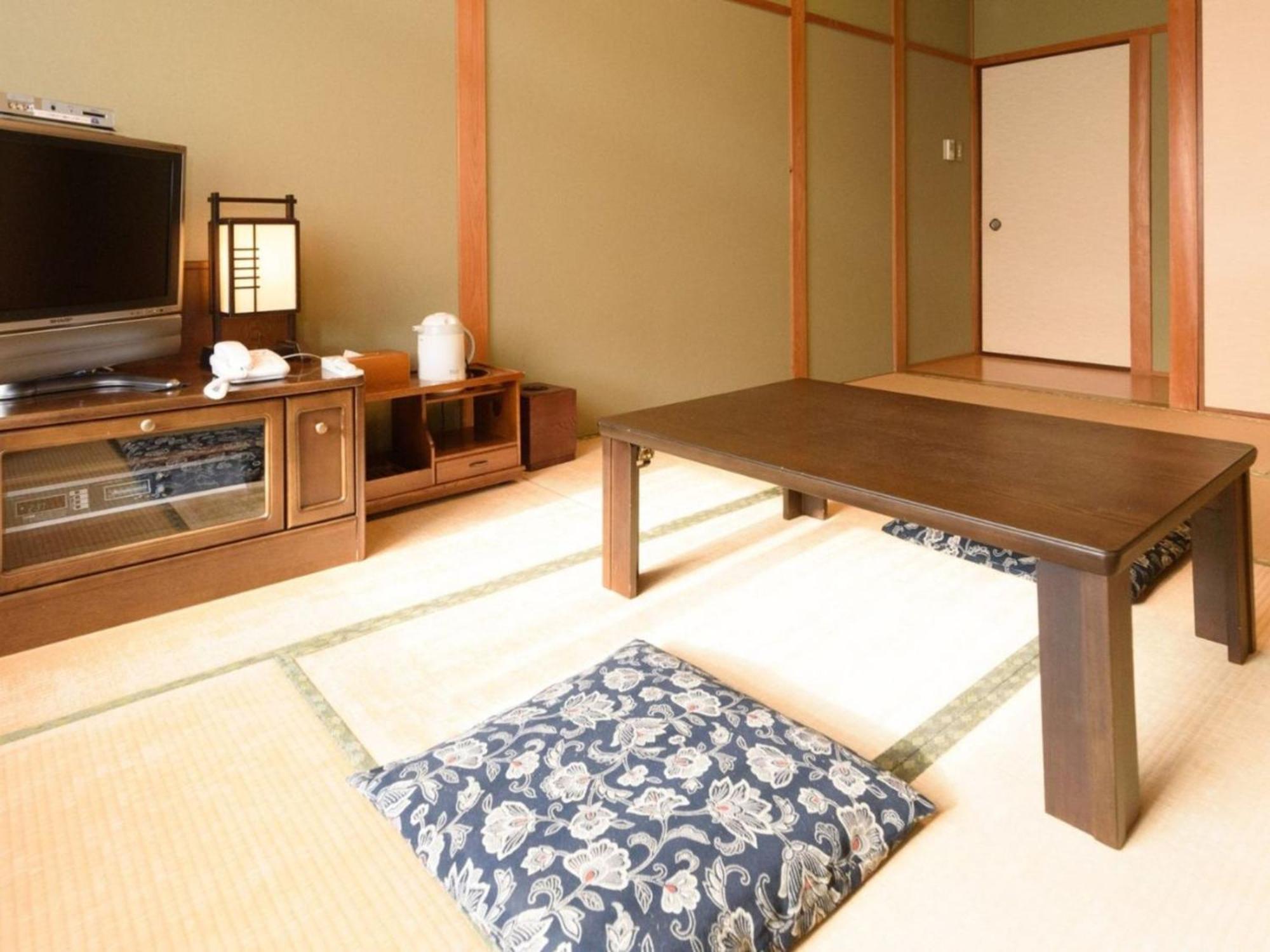 Business Hotel Kawakami Kumano Eksteriør billede