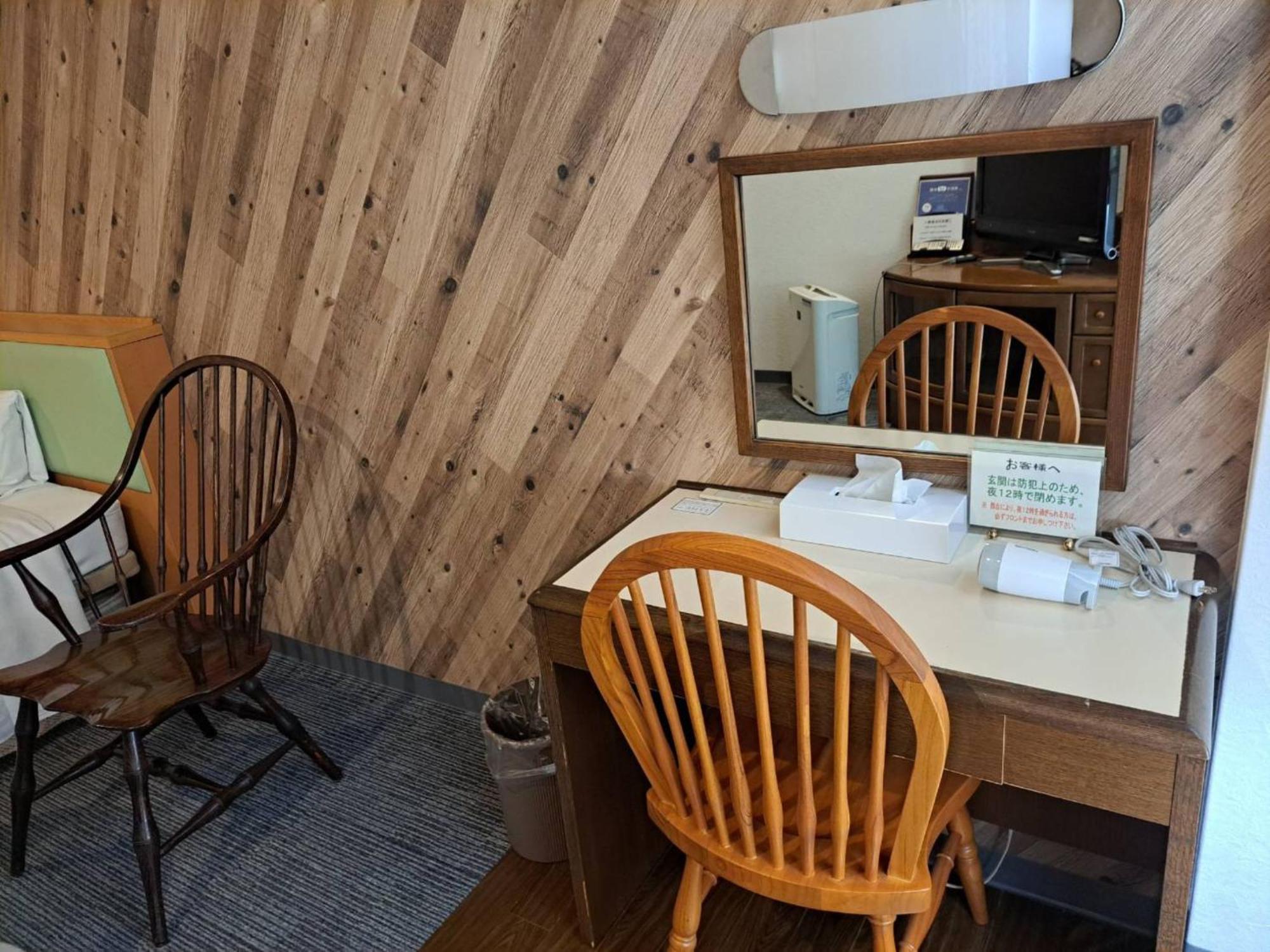 Business Hotel Kawakami Kumano Eksteriør billede